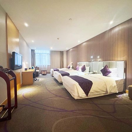 Dorsett Wuhan Exterior photo
