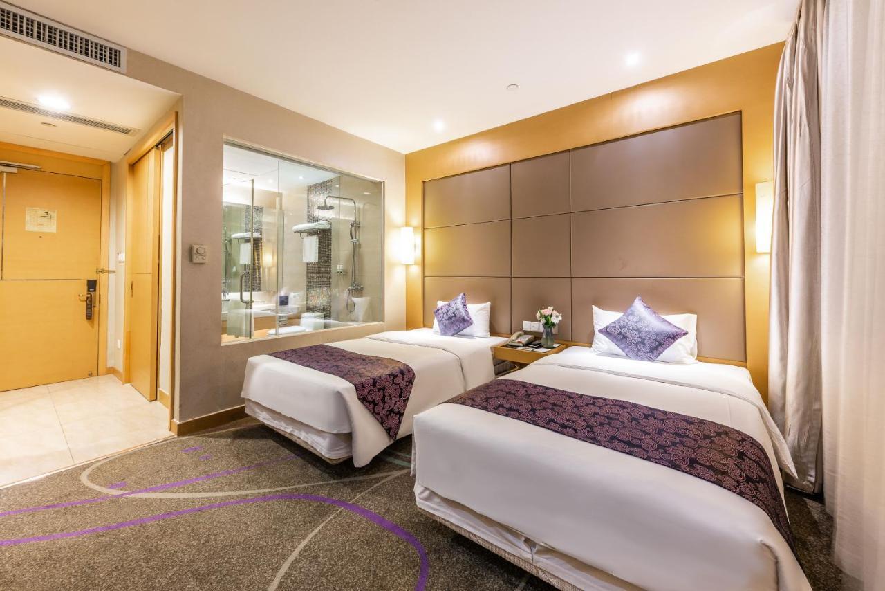 Dorsett Wuhan Exterior photo